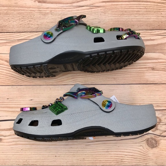 Crocs Day X Classic Clog - Picture 6 of 16